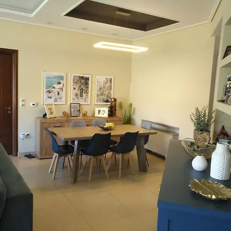 Сasa de vacaciones Corinthian Family Istmia