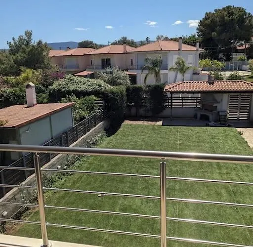 Corinthian Family بيت للعطل